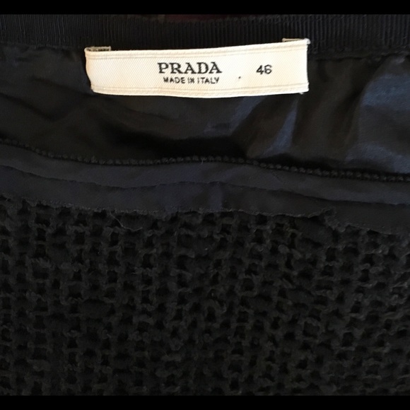 Prada - Picture 2 of 3
